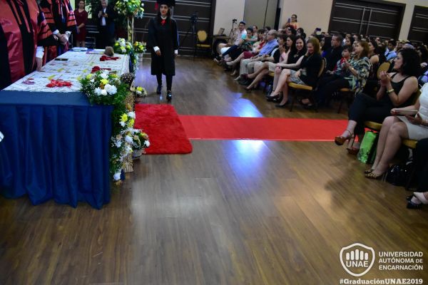 dsc-0857-graduacion-2019625378FE-13CC-1720-077B-773359F994FA.jpg