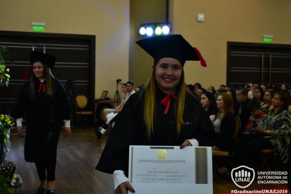 dsc-0864-graduacion-20196921BB59-D7AA-12D3-BB3C-CB01AE801BEF.jpg