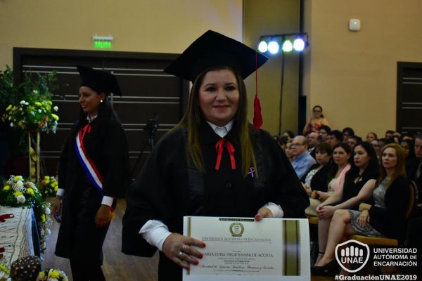 dsc-0866-graduacion-201966CBE611-3B42-0768-0702-A4125CCF1963.jpg