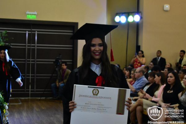 dsc-0920-graduacion-2019103C02D6-0C7D-9DF6-B2E7-250197DE8C5E.jpg