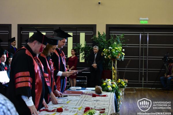 dsc-0928-graduacion-2019ECFFE4A2-9B94-B6A9-D7AA-0AE39058F211.jpg