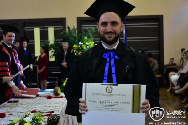dsc-0934-graduacion-201947CBBB6C-F5CB-2077-446A-81802C8D1FDC.jpg