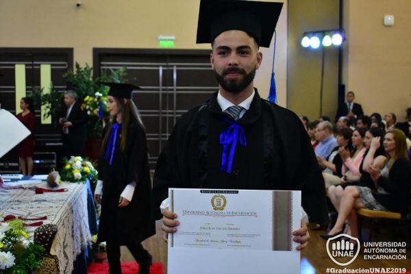dsc-0953-graduacion-20195A3873EE-5EE3-DDFC-DF07-9925C6CD0C93.jpg