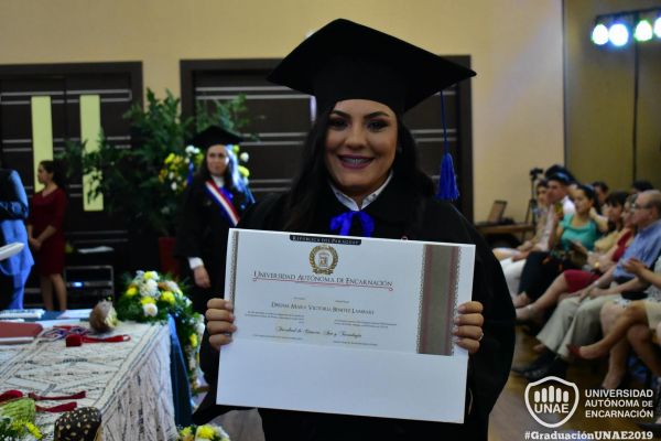 dsc-0967-graduacion-20193495031D-FE88-50AC-1D87-3FF46884EACF.jpg