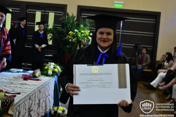 dsc-0987-graduacion-2019FC24C6CD-658B-E144-50FC-7D1A02F259AD.jpg