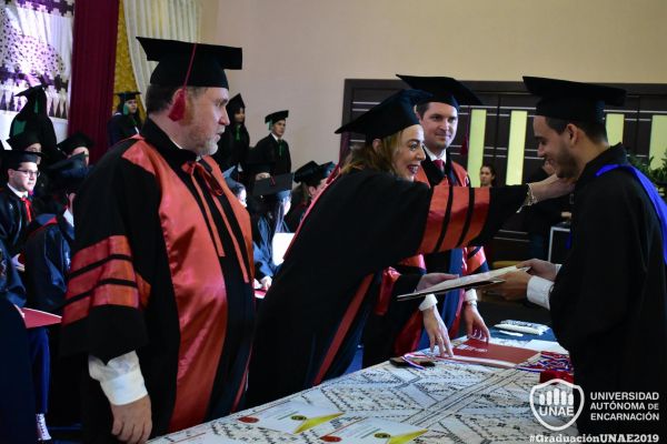 dsc-0990-graduacion-20198C886AC9-E48F-DBBC-5632-617883B42F17.jpg