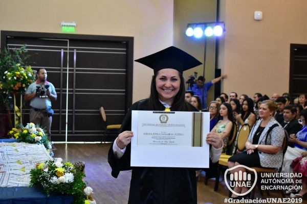 graduacion-post-grado-unae-2019-10C35B45F1-D172-C6A6-327A-7A02304D707E.jpg