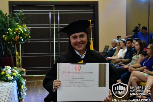 graduacion-post-grado-unae-2019-115AAD94BC3-BB3A-F49A-8E08-57FA940C4B19.jpg