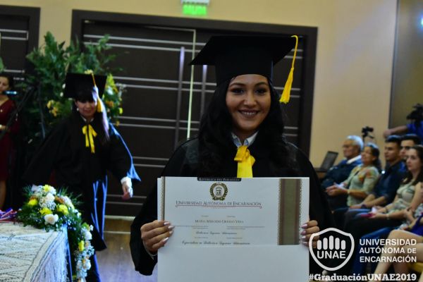 graduacion-post-grado-unae-2019-117A4493313-279C-31AE-35B9-2BBE15DE5186.jpg