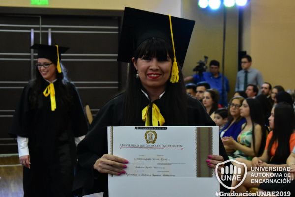 graduacion-post-grado-unae-2019-11831C5EF23-921C-3F9A-B428-F70CD2748143.jpg