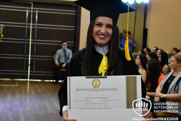 graduacion-post-grado-unae-2019-12500726D44-B891-5B9C-FE18-B46DA7946077.jpg