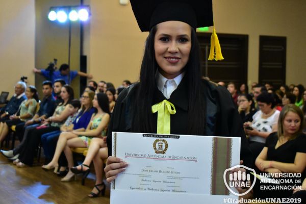 graduacion-post-grado-unae-2019-133D3A06CFE-E04B-0B52-6B70-B1F0CCCAFCC0.jpg