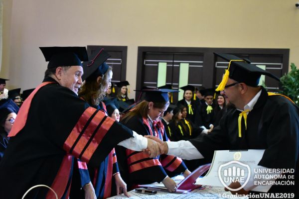 graduacion-post-grado-unae-2019-13522295919-C70D-6D25-C75E-E70C611AF7B9.jpg