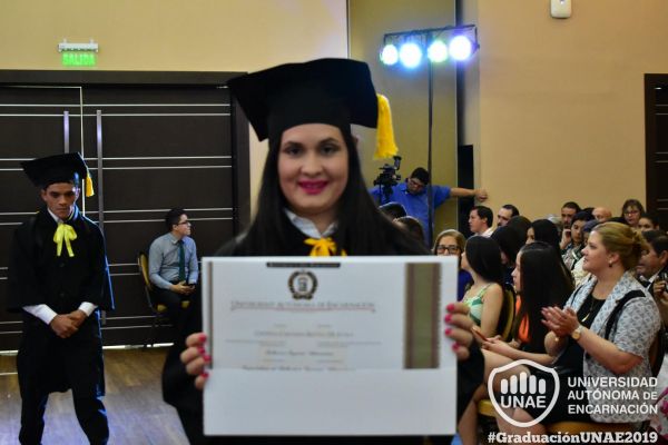 graduacion-post-grado-unae-2019-138FB14F147-FF4D-1AA6-F612-02057A024136.jpg