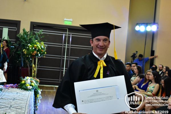 graduacion-post-grado-unae-2019-1468CBD004B-C7F5-EC94-A128-92FA79642403.jpg