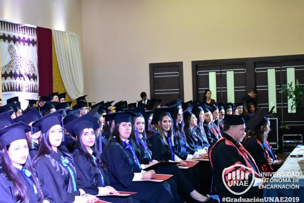 graduacion-post-grado-unae-2019-158630169DF-90D2-42A9-84DE-B1409083FED2.jpg