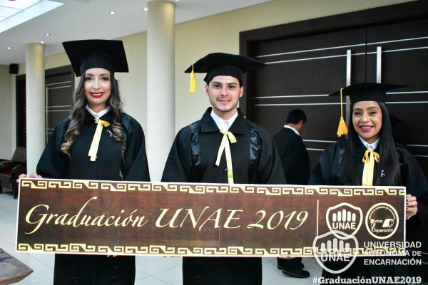 graduacion-post-grado-unae-2019-182687ED5A6-9F3A-6982-FBDA-1FA00FA78351.jpg