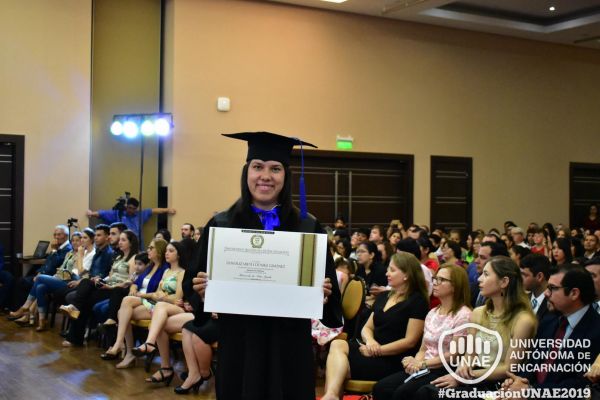 graduacion-post-grado-unae-2019-2171B7C07E-1772-C7B7-AF08-621A03DCF87E.jpg