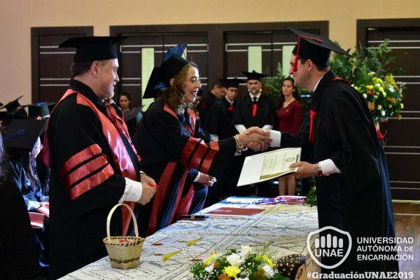 graduacion-post-grado-unae-2019-506752766D-13D5-1CE2-6A6D-B514CF21CCDF.jpg