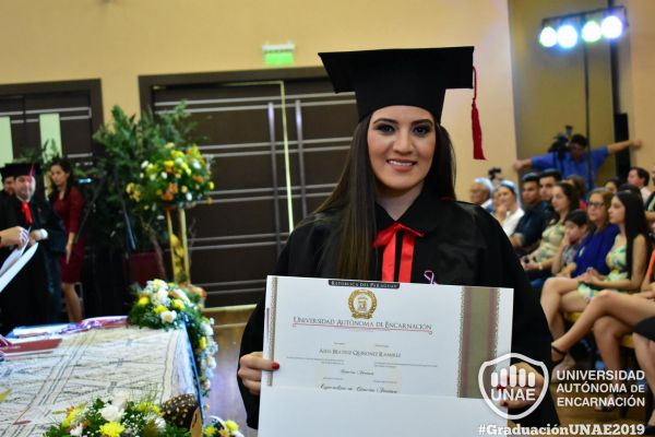 graduacion-post-grado-unae-2019-629EFCFCD1-7E1D-D2CC-3841-907EF7F7727A.jpg