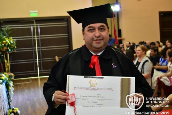 graduacion-post-grado-unae-2019-641A3F6C3A-54D0-3A44-06E6-DA923E400F0C.jpg