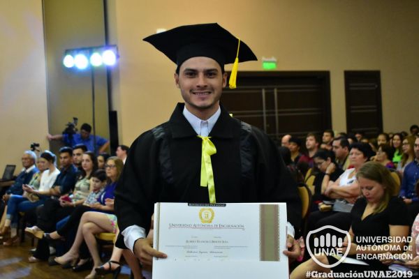 graduacion-post-grado-unae-2019-953D60E985-F90D-E8D0-CD6B-9081AB919AC5.jpg