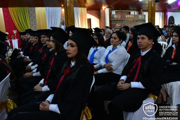 graduacion-colonias-unidas-unae-1063473BE04-DE3B-56F9-87B8-9058DAEEB389.jpg