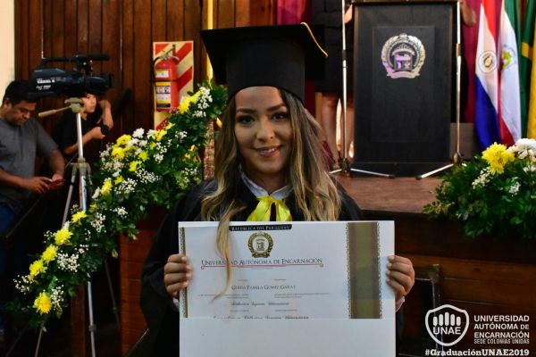 graduacion-colonias-unidas-unae-119B3FCCE99-9915-65E4-1EE3-AAEB7053564E.jpg