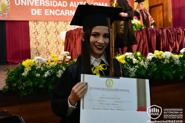 graduacion-colonias-unidas-unae-122B3CBEB36-E2D1-502B-0D3D-913A84310DB1.jpg