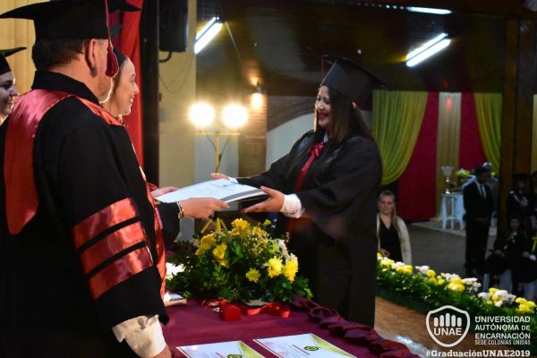 graduacion-colonias-unidas-unae-168F974A97B-ACC6-3986-C2B1-B33D616D2CBD.jpg