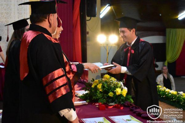graduacion-colonias-unidas-unae-172E6228F54-CBA1-A040-4EEB-AC08A51056D7.jpg