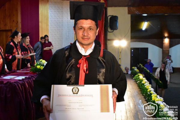 graduacion-colonias-unidas-unae-178AFF9E009-AD89-21B9-4F18-36379370941A.jpg