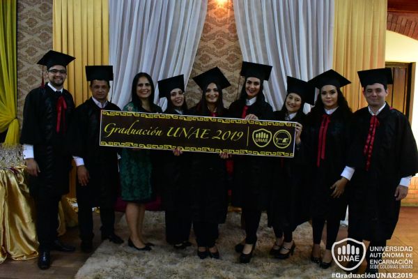 graduacion-colonias-unidas-unae-21DBAE433A-640D-D8D6-D0EB-0459365E0446.jpg