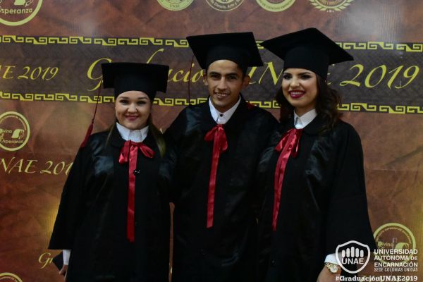 graduacion-colonias-unidas-unae-28F1ACF7B0-13A6-98F7-66B3-62D49A7BF04F.jpg