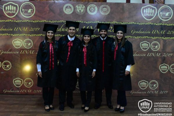 graduacion-colonias-unidas-unae-338A2CEF38-8815-5212-9FDF-E71C0AFC7B21.jpg