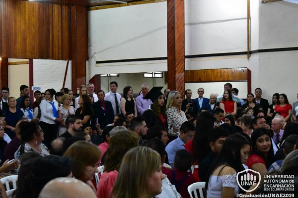 graduacion-colonias-unidas-unae-60979A37EE-B7FC-FD74-531E-CE22DFF6912B.jpg