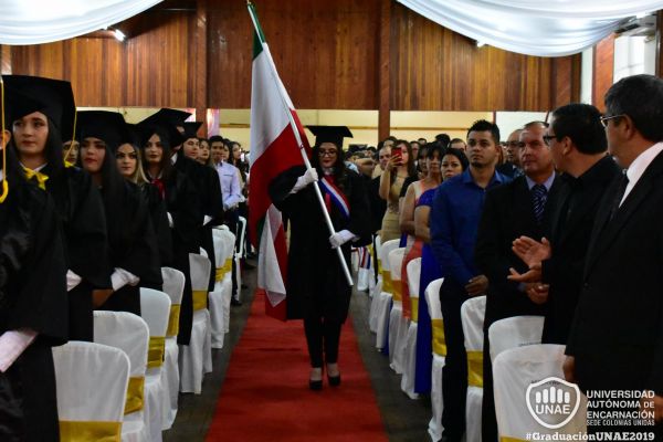 graduacion-colonias-unidas-unae-76CD0978FD-8EA2-34E3-A5EB-764AAAEA74B4.jpg