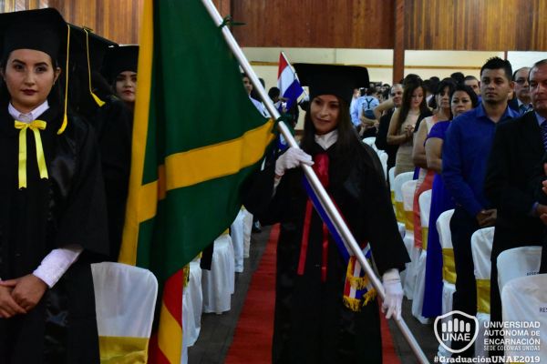 graduacion-colonias-unidas-unae-7704E0BBAD-2EE0-1B42-2236-F9DB0ACA7BF5.jpg