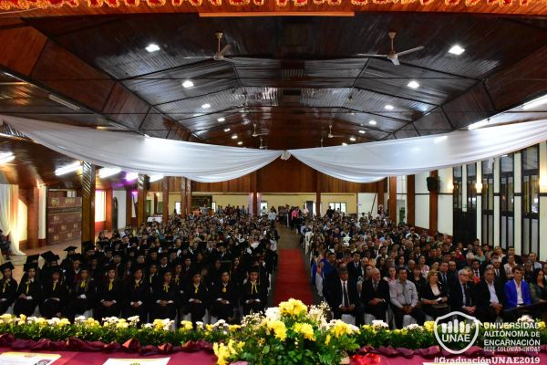 graduacion-colonias-unidas-unae-869CBD8F4A-9D57-0821-95FC-D7C7AC42C4A1.jpg
