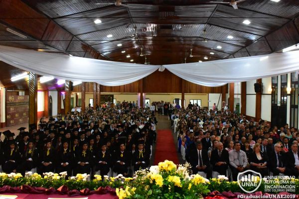 graduacion-colonias-unidas-unae-871FE7F1EF-D577-BAD1-9380-77C88D63C416.jpg