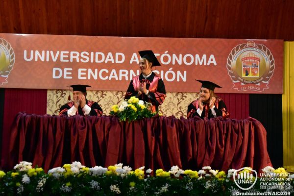 graduacion-colonias-unidas-unae-981746C75C-FA19-4DA3-D579-241448AB940A.jpg