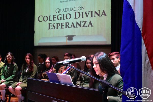 graduacion-colegio-divina-esperanza-25E07E7E84-EB0C-5818-7962-B843EE29C8C0.jpg