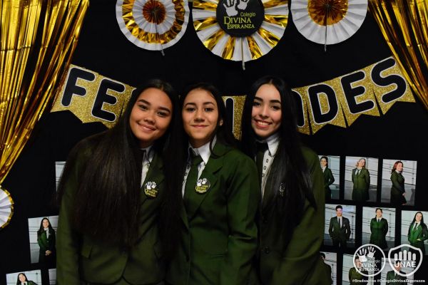 graduacion-colegio-divina-esperanza-3B1487CCA-E70B-9CA5-BE57-6B195B216BAF.jpg