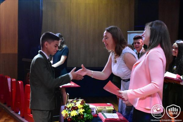 graduacion-colegio-divina-esperanza-noveno-grado-215248E4DC-5409-00DB-0251-7D194A6BC6C6.jpg