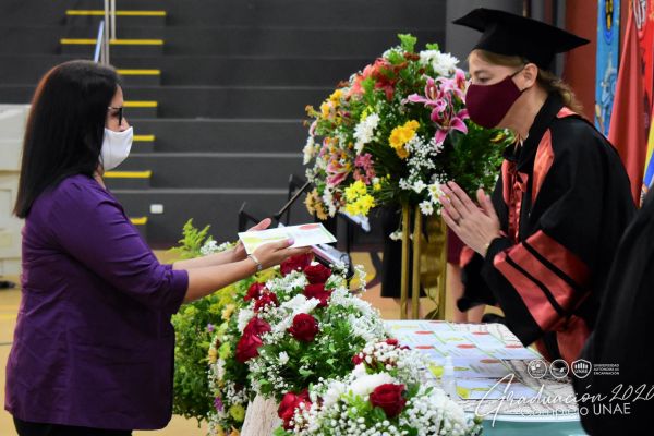 graduacion-unae-isede-2020-9D03BD89F-736D-8479-A52F-96E0CAB03DCE.jpg