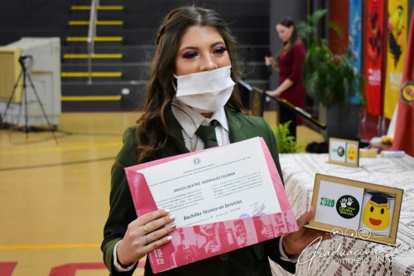 graduaci╟№n-colegio-divina-esperanza-unae-2020-12025fd02bb-d844-022d-d592-ad0cbe9ade218AFB242E-2FBF-F572-F58D-CC3031F7A012.jpg