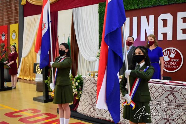 graduaci╟№n-colegio-divina-esperanza-unae-2020-5b87a3eec-d6a3-6eb0-680f-0ec7d5fcd2024996098E-EBB4-BFA2-9C5D-5F8CFA8FA6D6.jpg