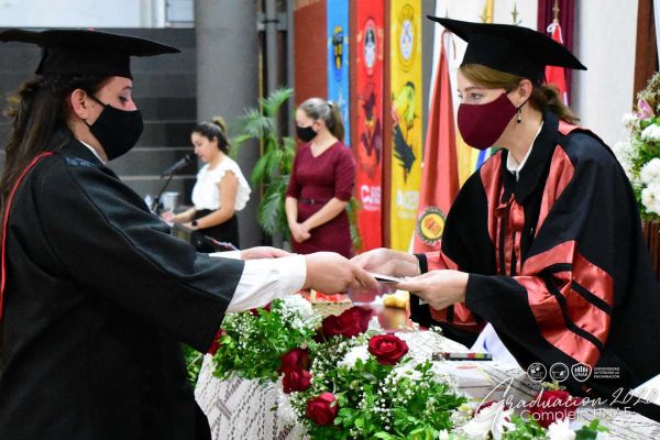 dsc_0117-graduacion-2020420fd40c-6436-3775-8d13-978207318964E4224D54-8ECB-5303-F9F1-C354B90B6FCE.jpg