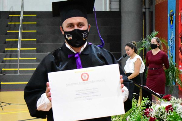 dsc_0346-graduacion-2020e564e241-6a8f-5883-b04c-4230ce1da5d34DF5FEF0-CF95-308D-9323-DA1A61C44D2F.jpg