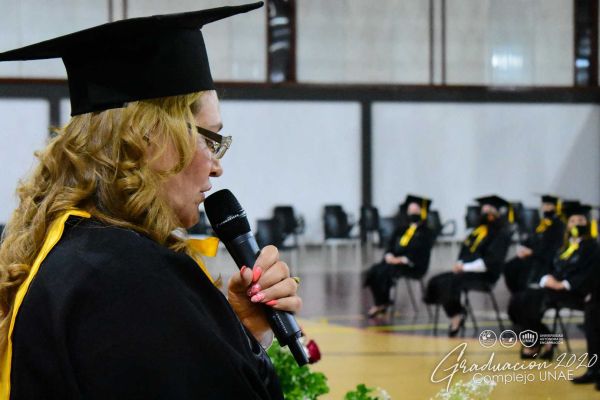 dsc_0470-graduacion-2020c0fc9918-fff5-7b62-91e4-240651cb92ba31744F34-E0F0-8E41-019D-E767B973F65C.jpg